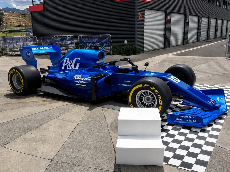 Dummy F1 Race Edition — modelo 2019 azul